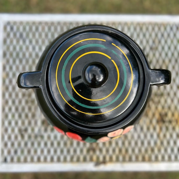 Vintage Black Hand-painted Mccoy Cookie
Jar C4-50. - Picture 3 of 4